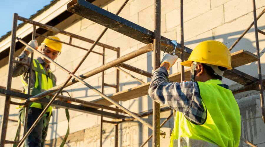 Professional residential roofers in Homestead, IA